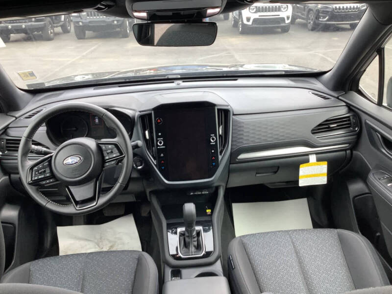 2025 Subaru Forester Premium