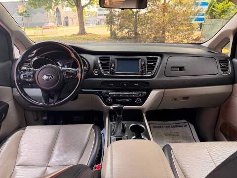 2019 Kia Sedona EX