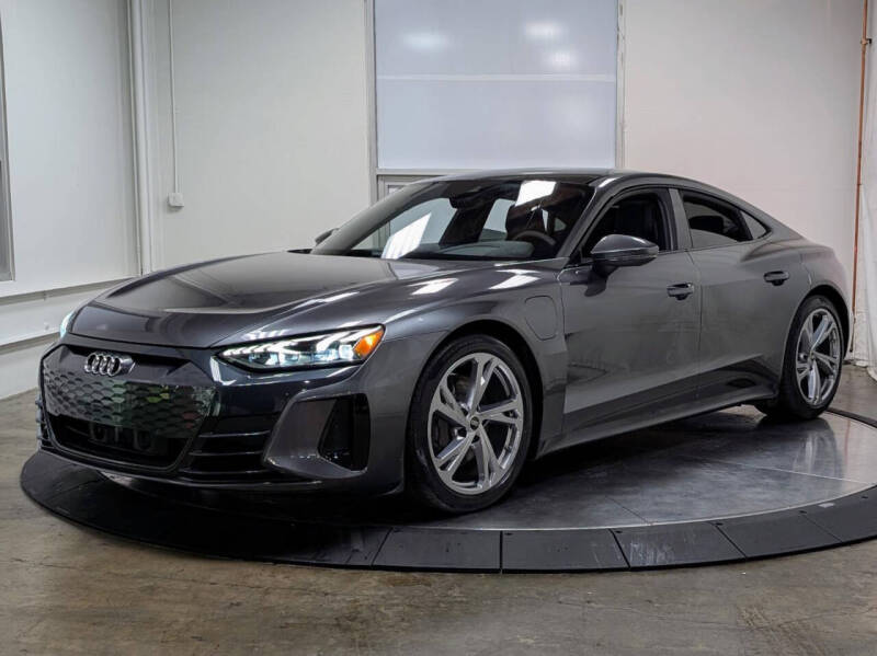 2023 Audi e-tron GT quattro Premium Plus