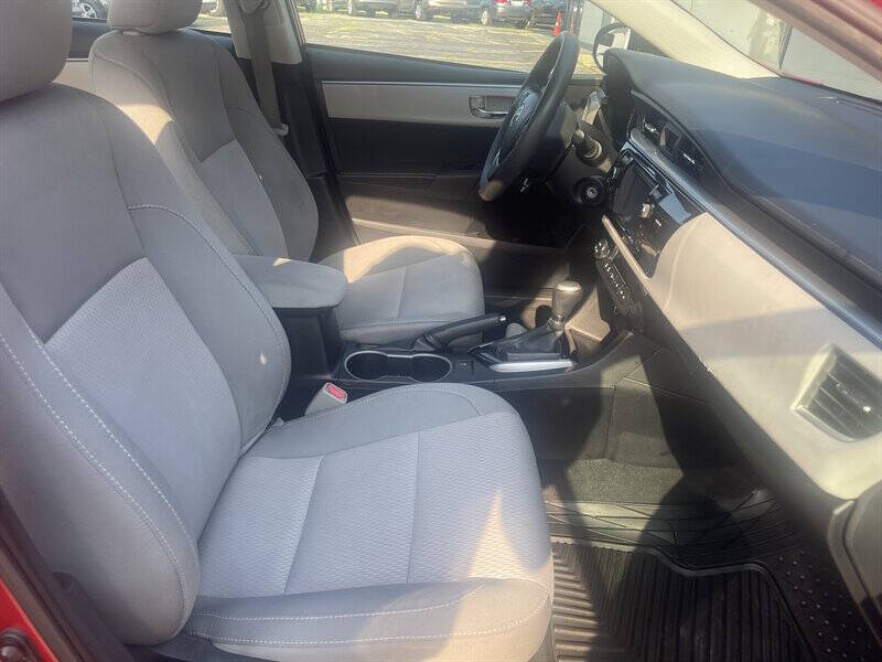 2015 Toyota Corolla LE