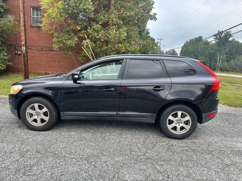 2010 Volvo XC60 null photo 5