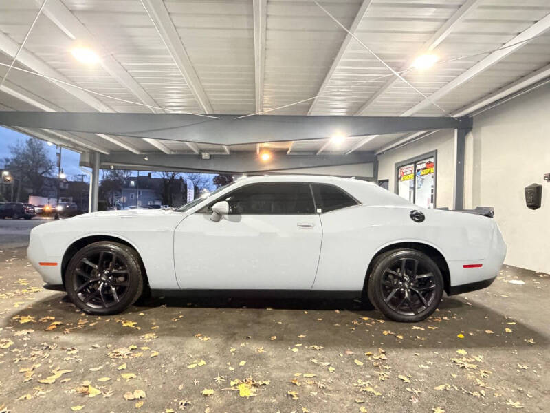 2020 Dodge Challenger SXT