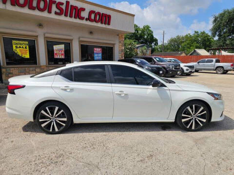 2021 Nissan Altima 2.5 SR