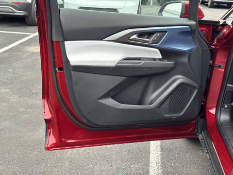 2026 Chevrolet Equinox EV LT 2