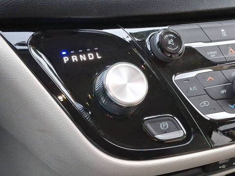 2017 Chrysler Pacifica Hybrid Touring Plus