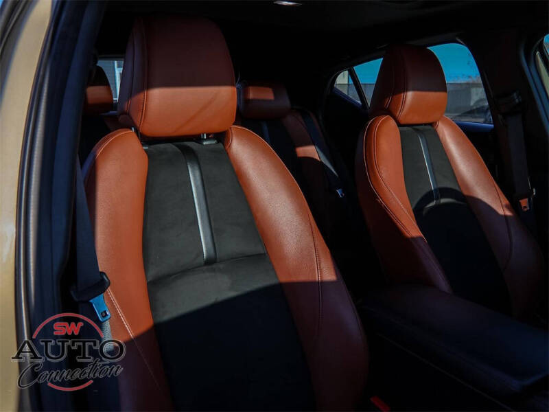 2024 Mazda Mazda3 Hatchback 2.5 Carbon Turbo