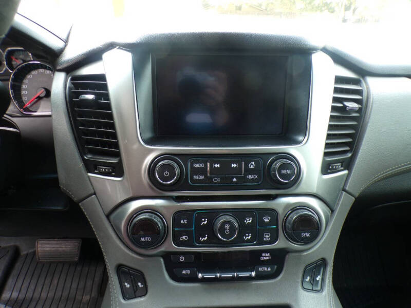 2018 Chevrolet Suburban LT