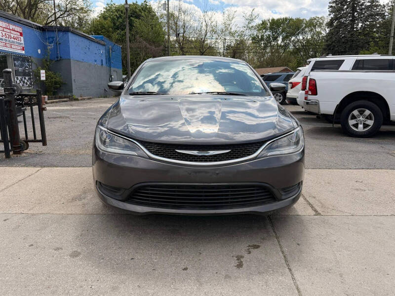2015 Chrysler 200 LX