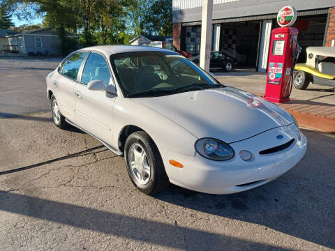 1996 Ford Taurus for sale at Milton Motors Of Alton in Alton IL