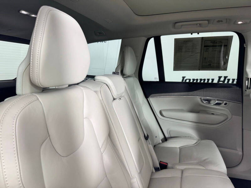 2023 Volvo XC90 B6 Ultimate Bright Theme 7P