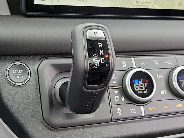 2024 Land Rover Defender 110 V8 P500 SE