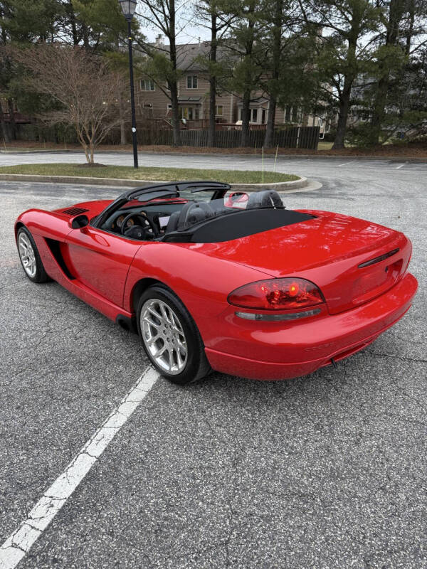 2003 Dodge Viper SRT-10