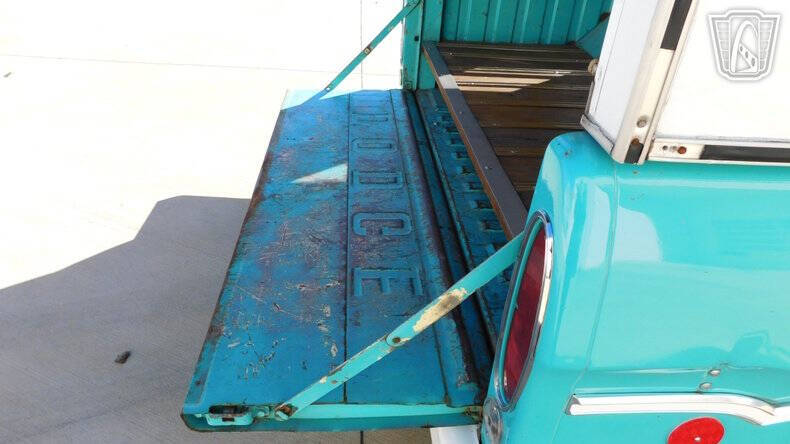 1969 Dodge D200 Pickup