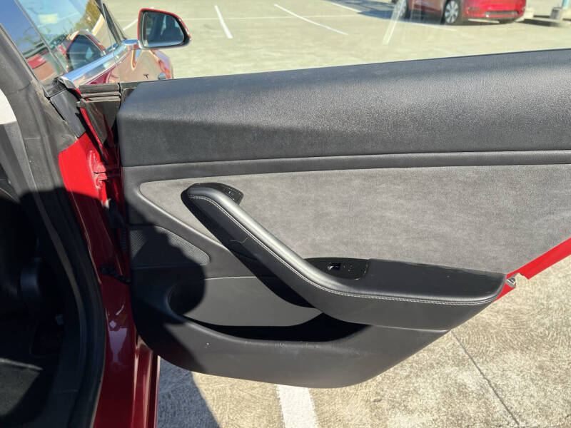 2018 Tesla Model 3 Mid Range