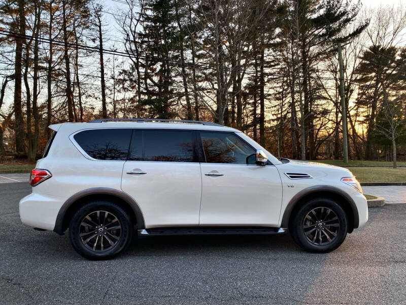 2018 Nissan Armada Platinum photo 11