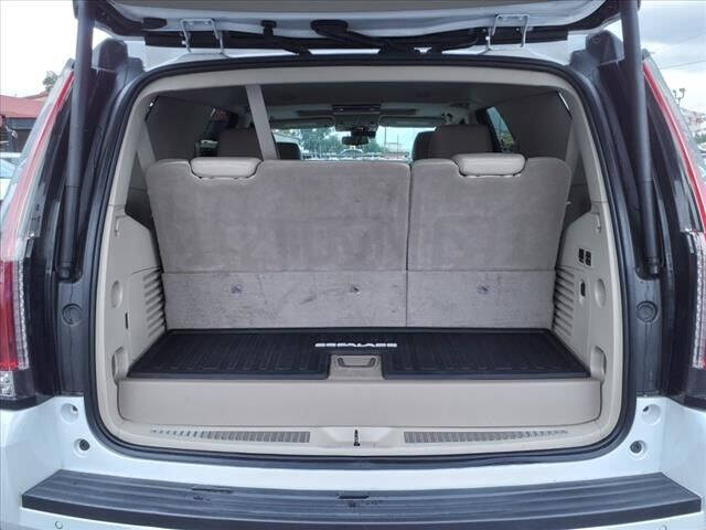 2020 Cadillac Escalade Luxury