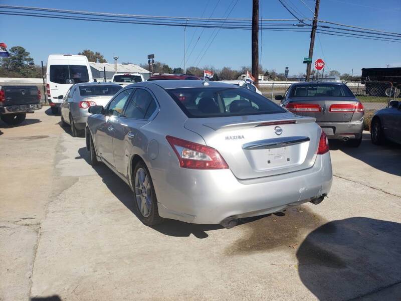 2010 Nissan Maxima