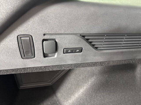 2025 Lincoln Nautilus Hybrid Reserve