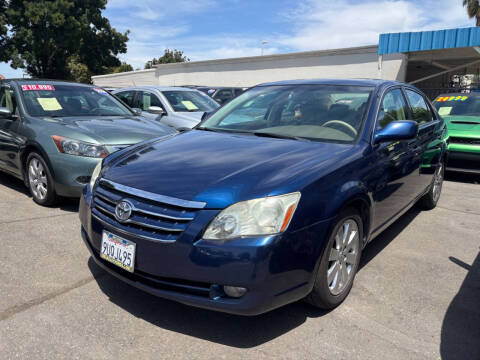 2006 Toyota Avalon XLS