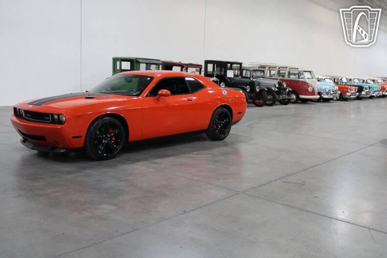 2009 Dodge Challenger SRT8