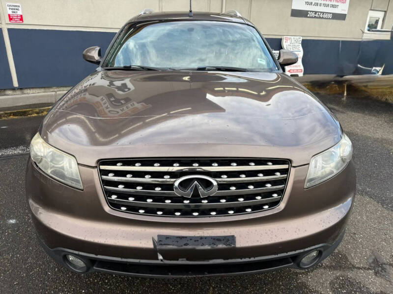 2005 Infiniti FX35