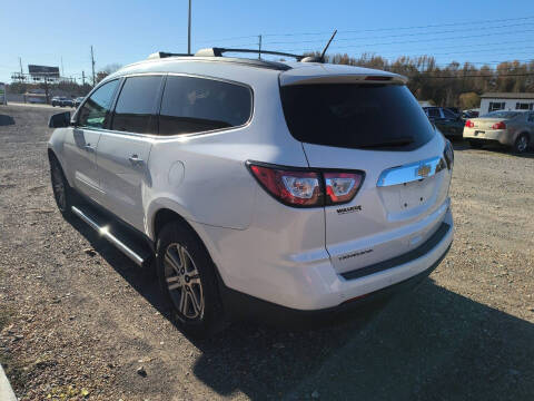 2017 Chevrolet Traverse LT