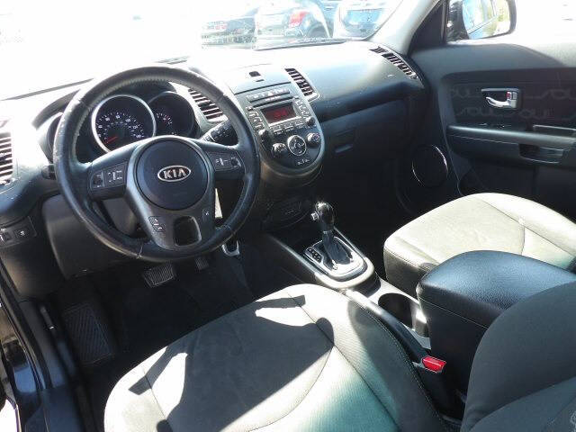 2012 Kia Soul +
