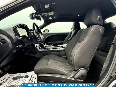 2021 Dodge Challenger SXT