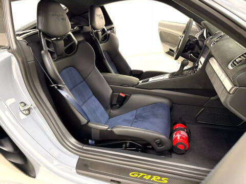 2023 Porsche 718 Cayman GT4 RS