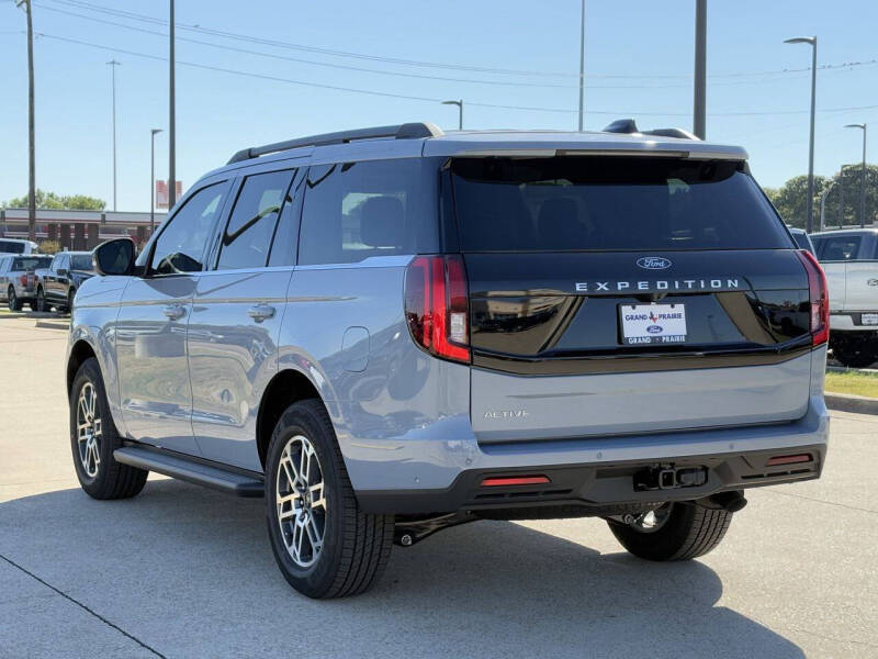 2025 Ford Expedition Active