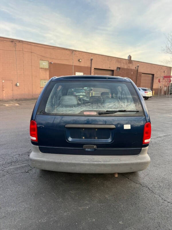 2000 Plymouth Voyager