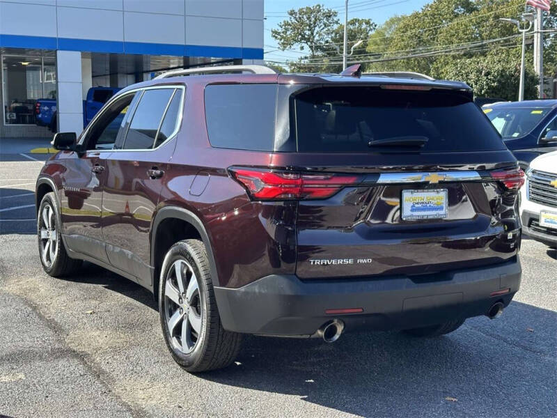2023 Chevrolet Traverse LT Leather