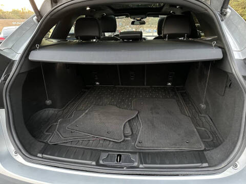 2017 Jaguar F-PACE 35t Prestige