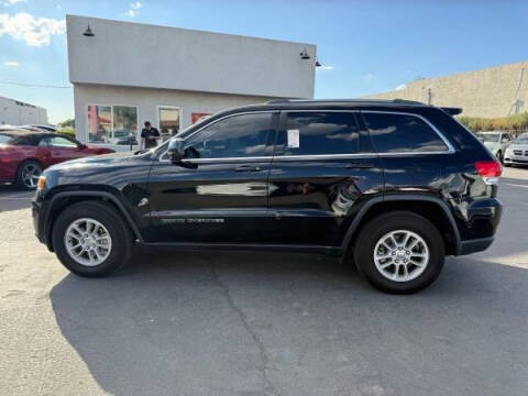 2019 Jeep Grand Cherokee Laredo E
