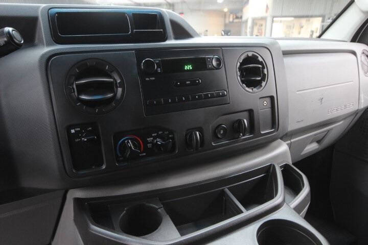 2013 Ford E-Series E-250