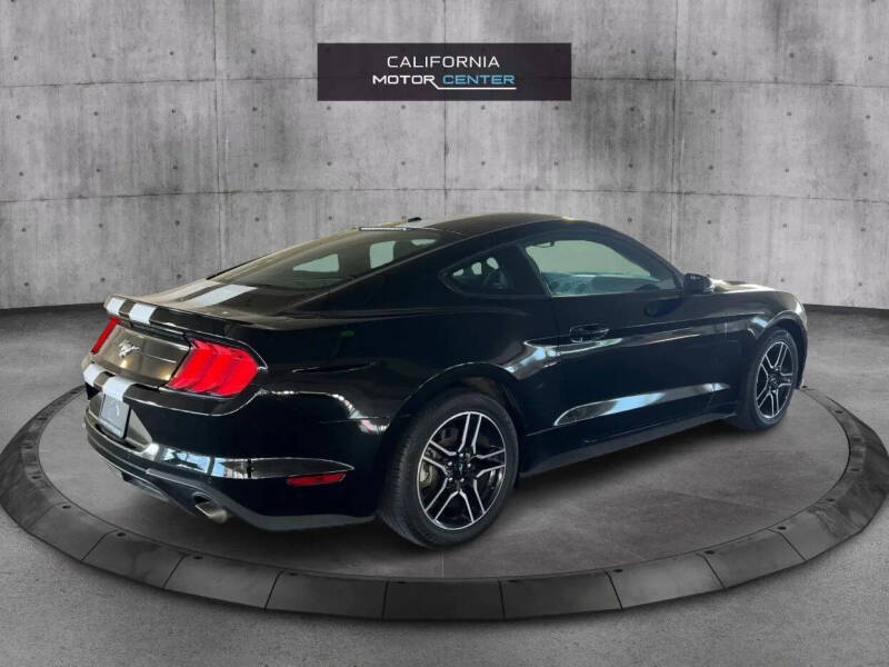 2020 Ford Mustang