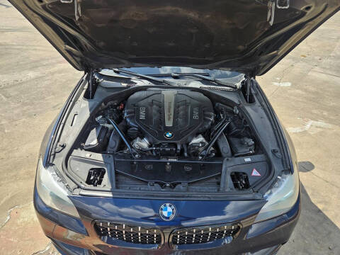 2012 BMW 5 Series 550i