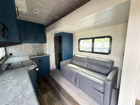 2023 Keystone RV COUGAR 2700BH