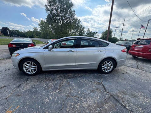 2013 Ford Fusion SE
