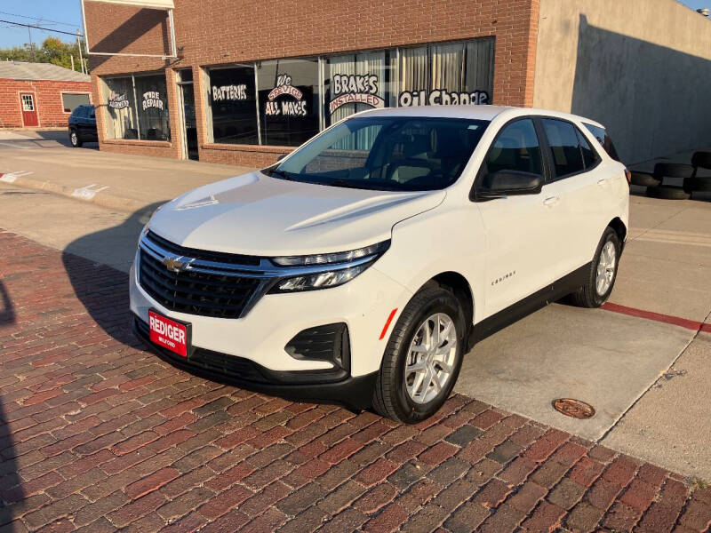 2022 Chevrolet Equinox LS's photo