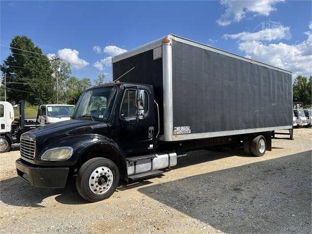 2007 Freightliner M2 106