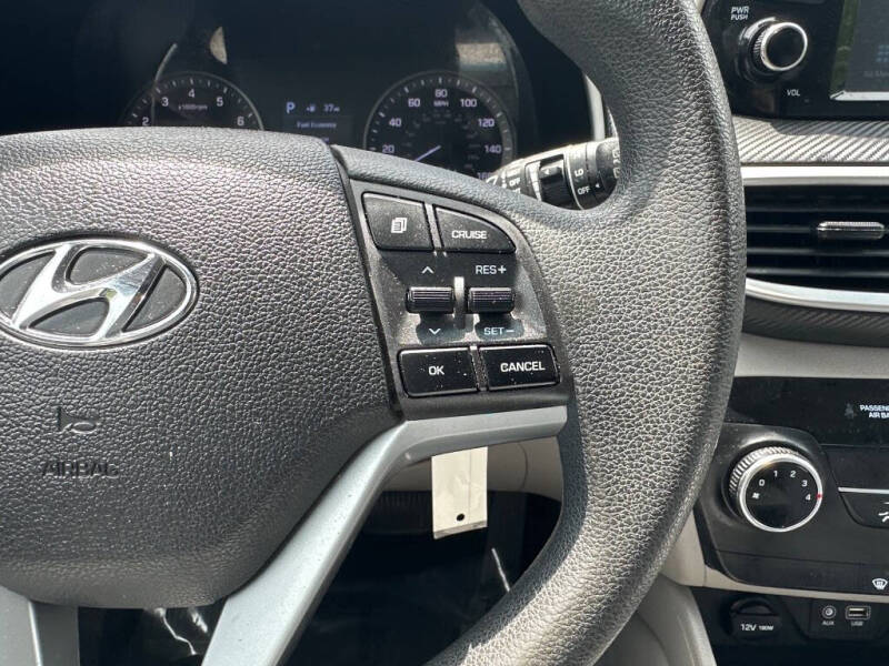 2021 Hyundai Tucson SE
