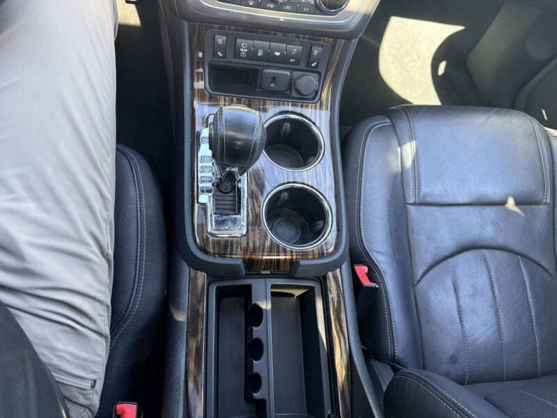 2015 GMC Acadia Denali