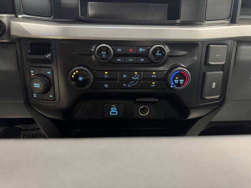 2025 Ford F-350 Super Duty XL