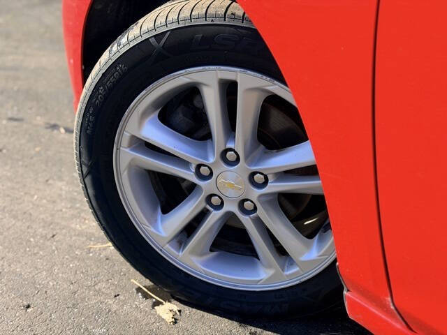 2017 Chevrolet Cruze LT Auto