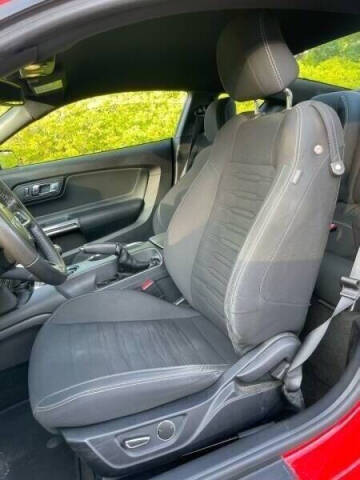 2017 Ford Mustang EcoBoost