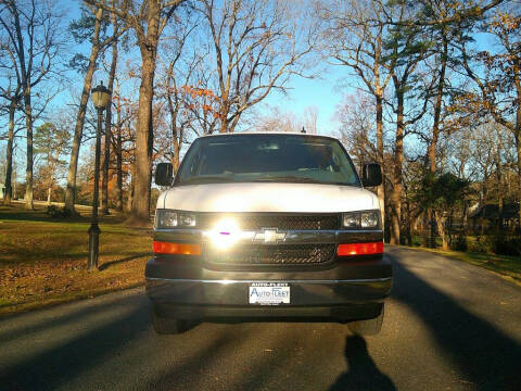 2017 Chevrolet Express LT 3500