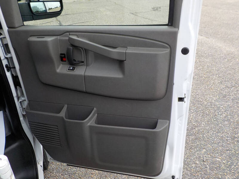 2020 Chevrolet Express 2500