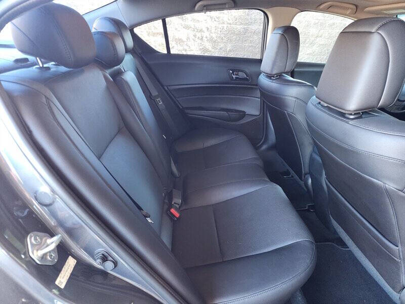 2014 Acura ILX 2.0L w/Tech