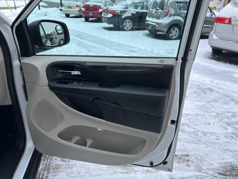 2014 RAM C/V Tradesman